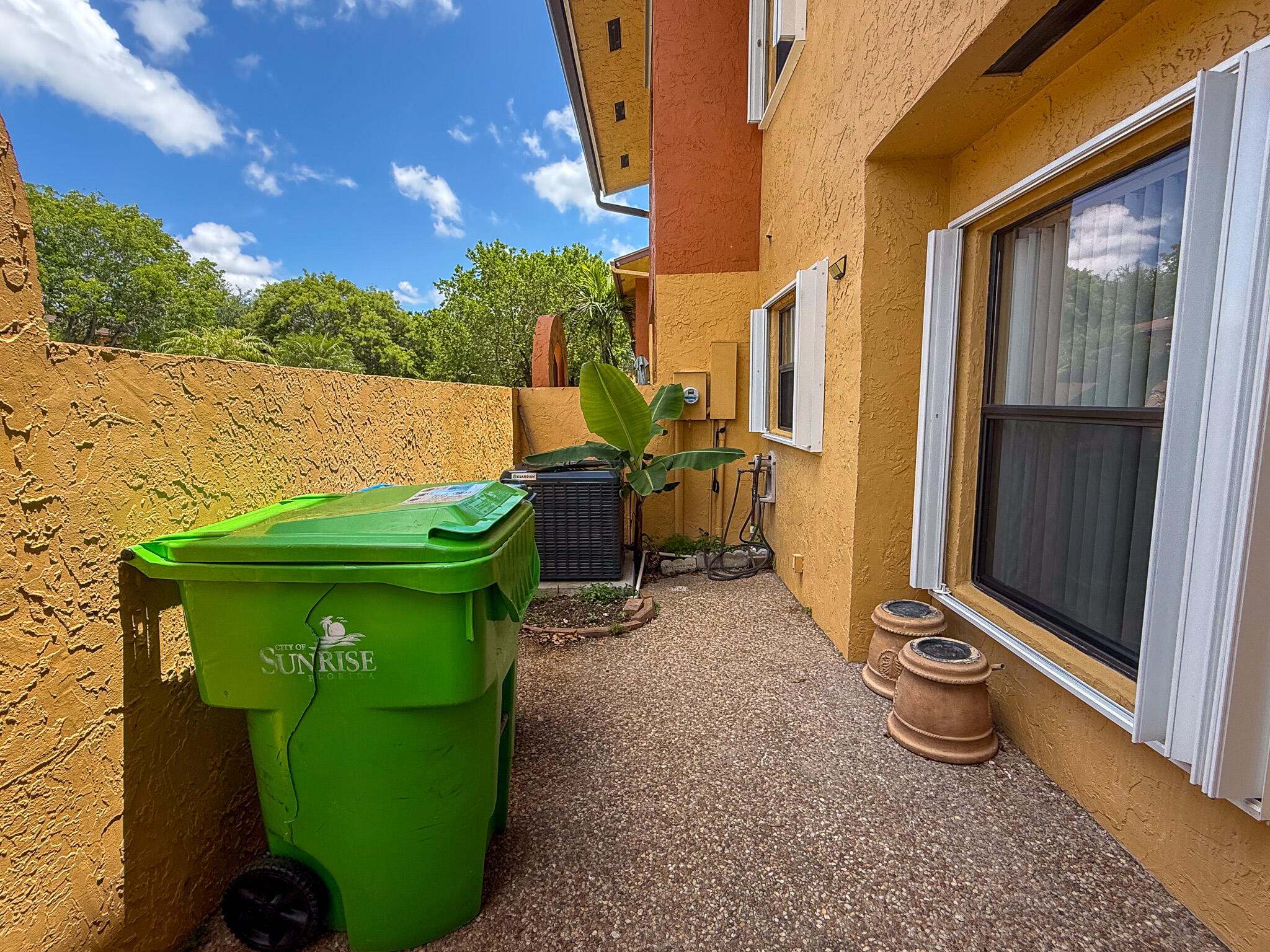 4567 NW 90th Avenue, Sunrise, FL 33351, Sunrise