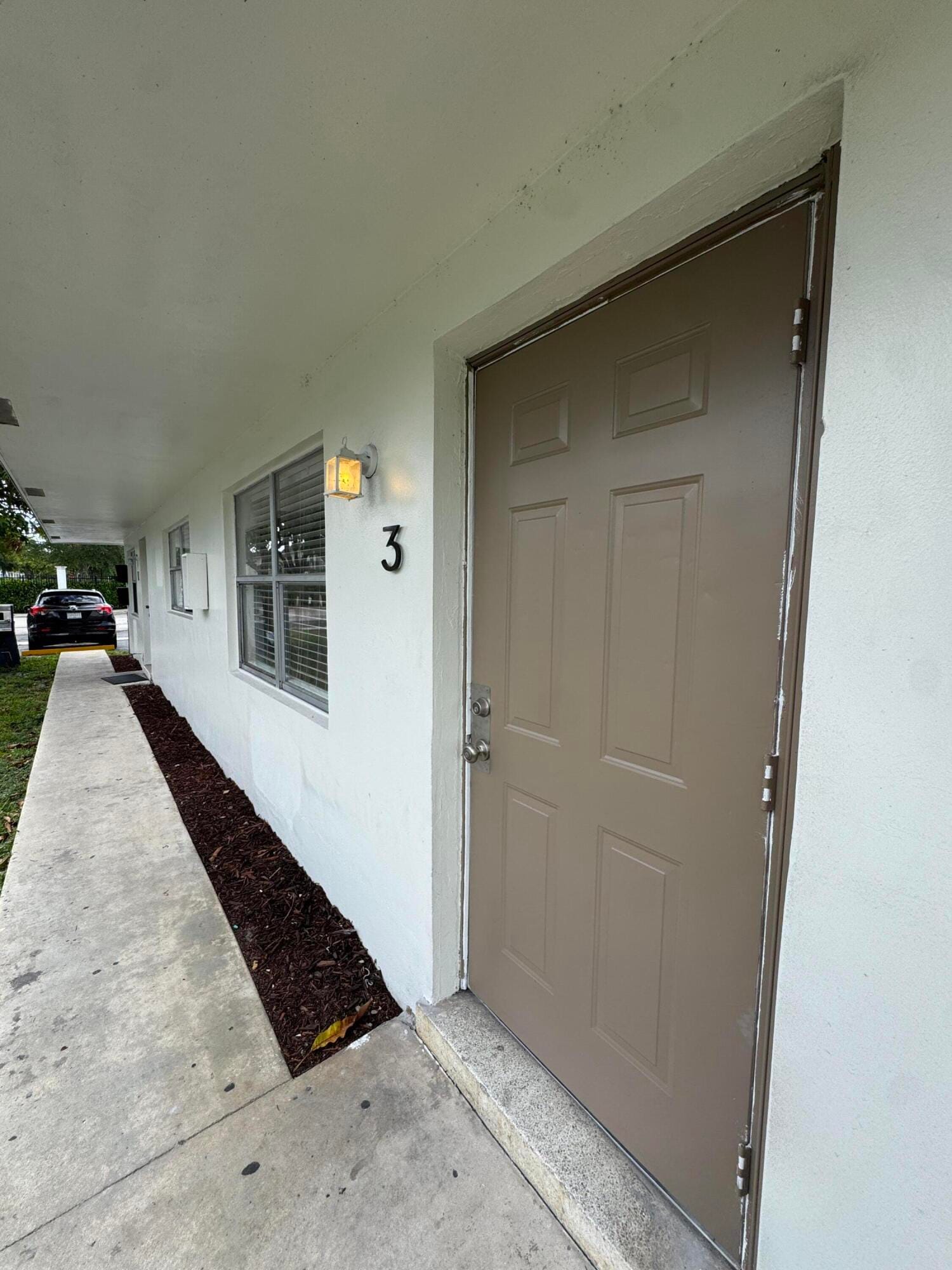 1795 NW 55th Avenue Apt 3 — photo 2