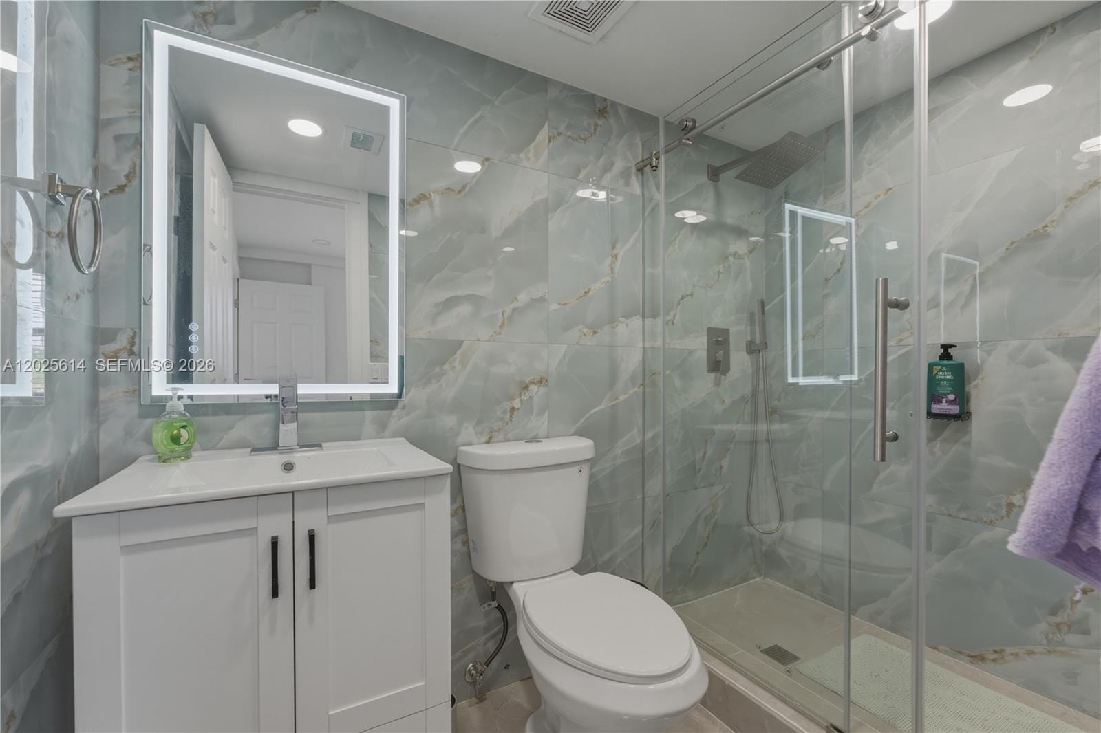 3702 NE 171st Street 17 — photo 12