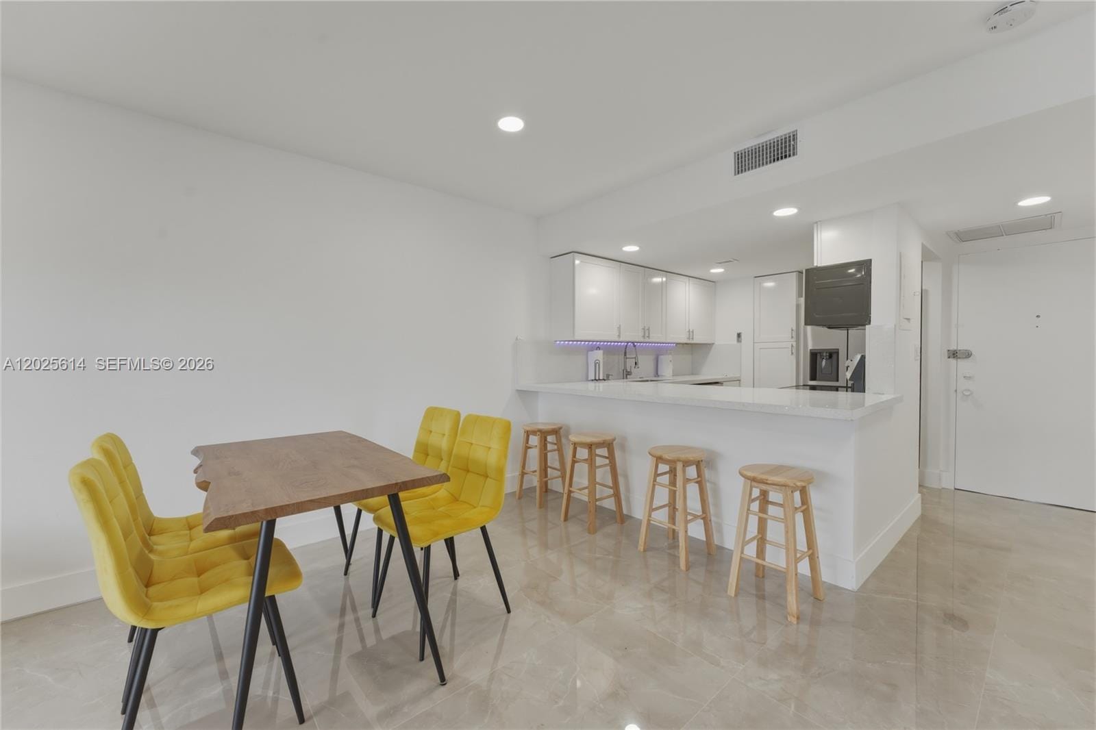 3702 NE 171st Street 17 — photo 5