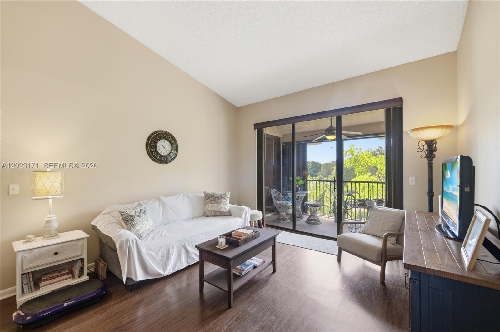 4111 Coral Tree Circle 327 — photo 12