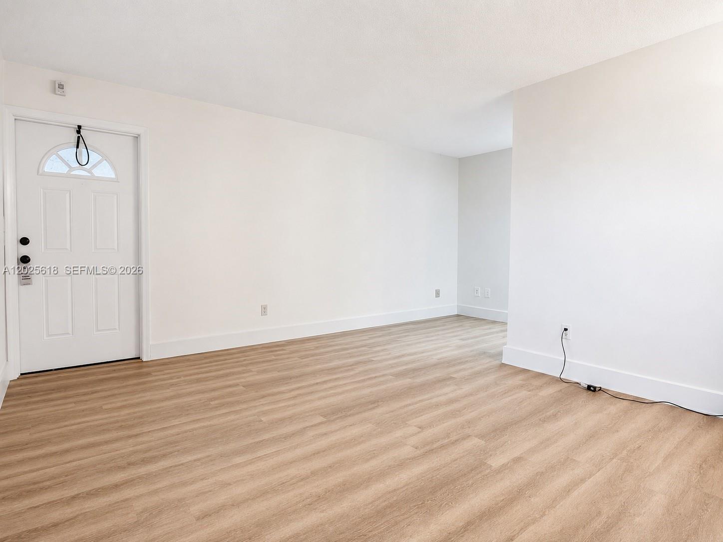 421 NE 1st Street 221, Hallandale Beach, FL 33009, Hallandale Beach