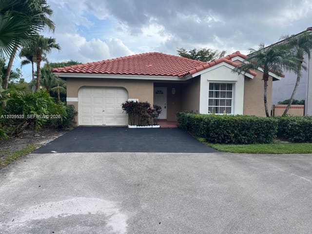 1294 Seagrape Circle, Weston, FL 33326