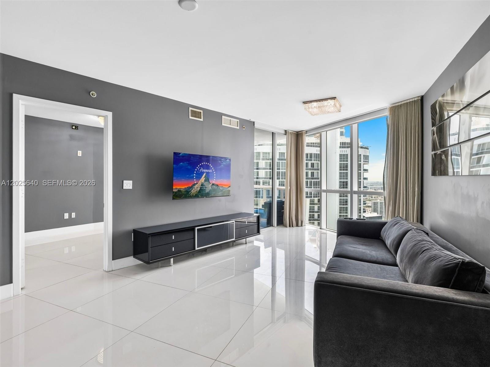18201 Collins Avenue 5303, Sunny Isles Beach, FL 33160 photo 1