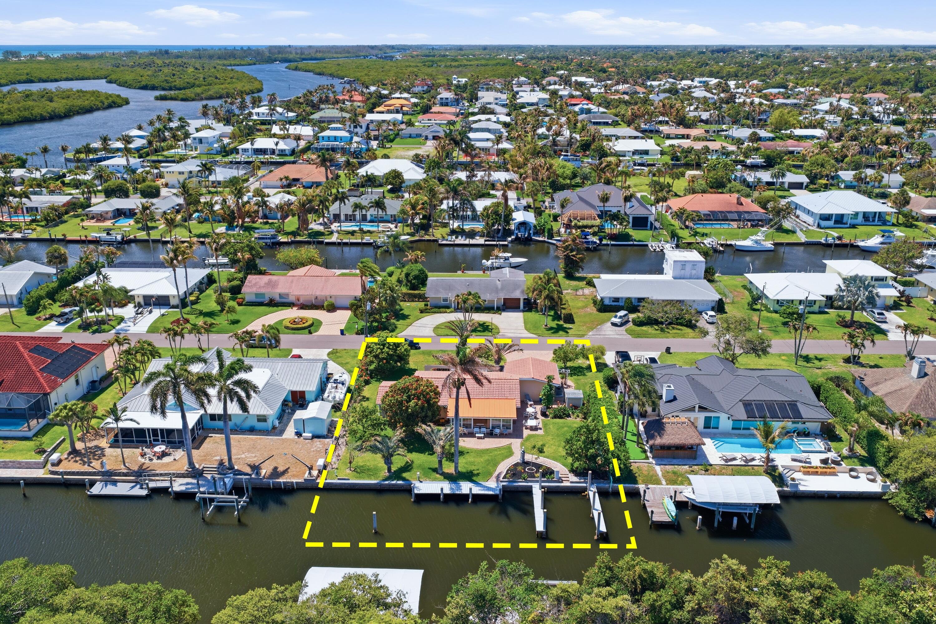 8455 SE Palm Street, Hobe Sound, FL 33455, Hobe Sound