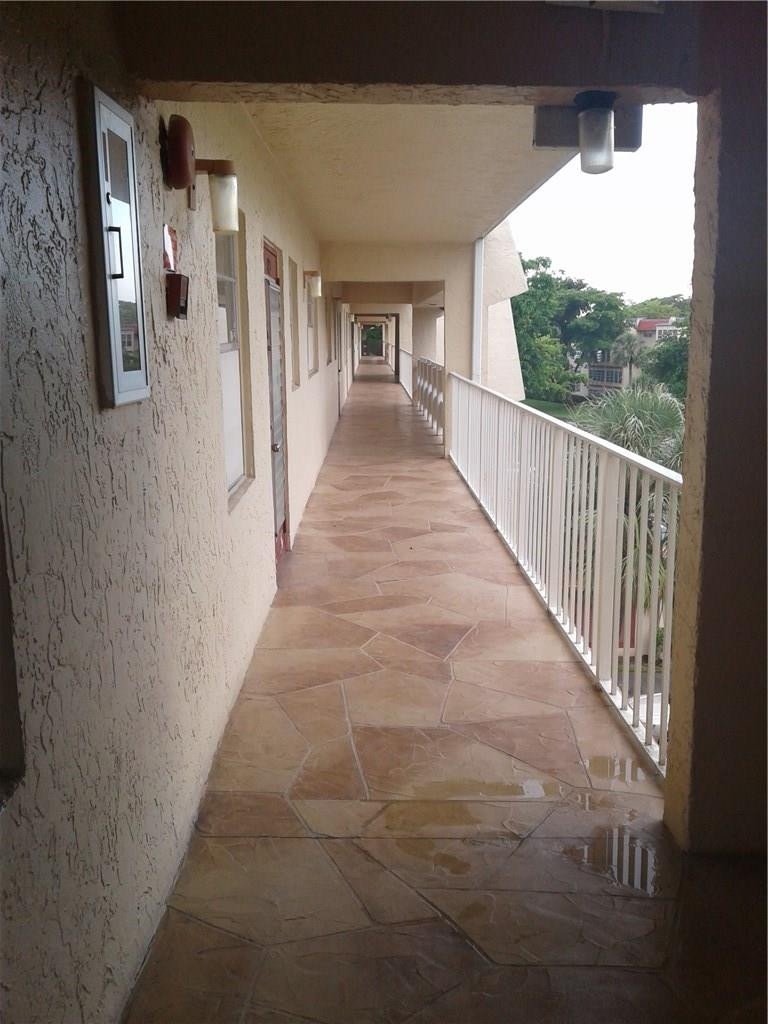1030 Country Club Drive 401, Margate, FL 33063, Margate