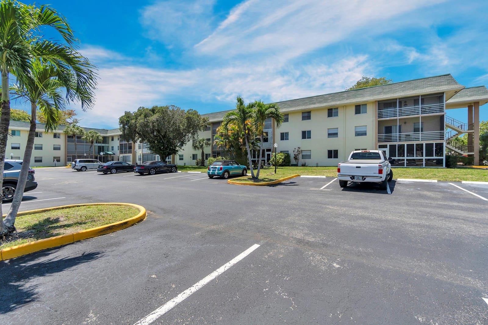5190 E Sabal Palm Boulevard 304, Tamarac, FL 33319 photo 25
