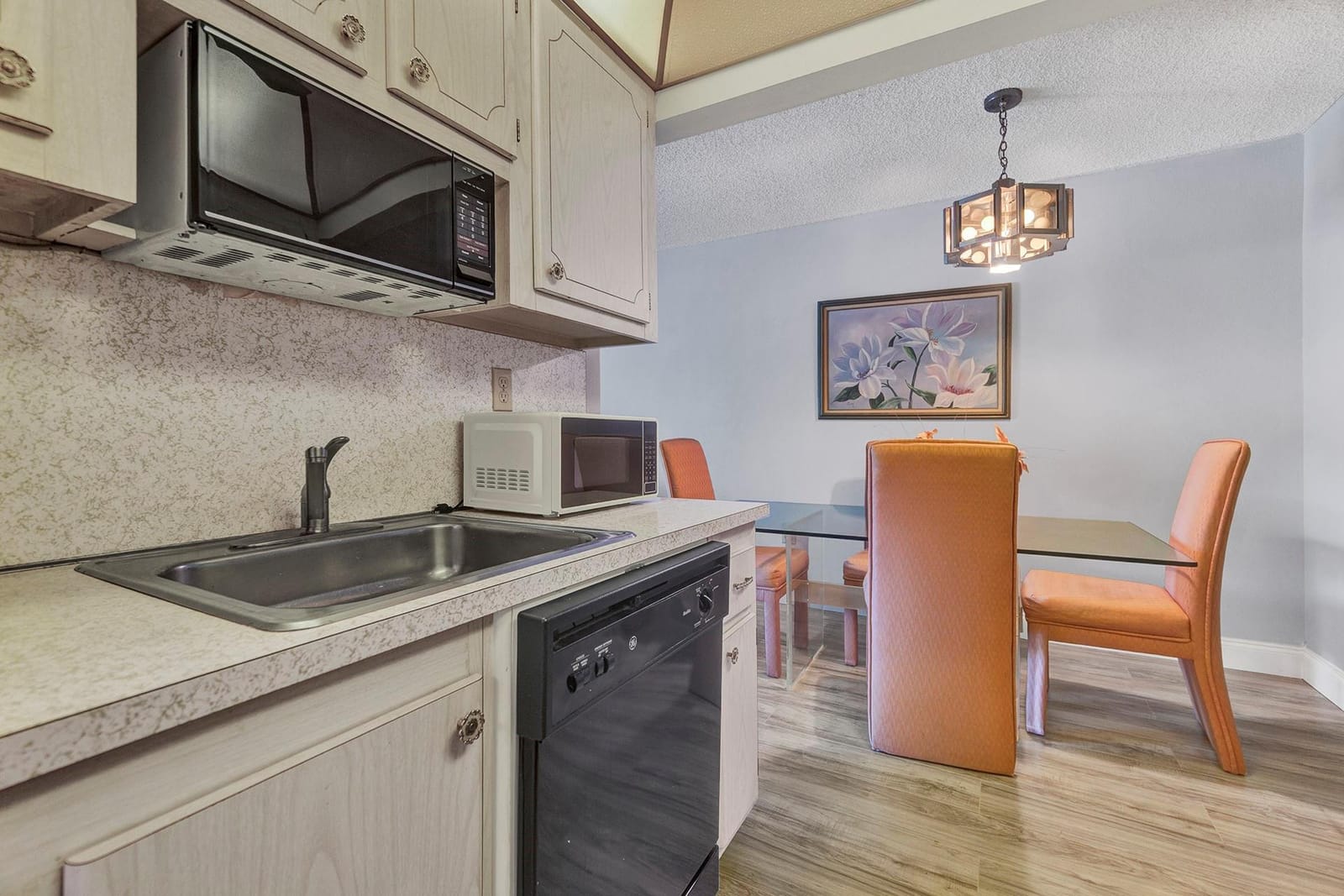 5190 E Sabal Palm Boulevard 304 — photo 7