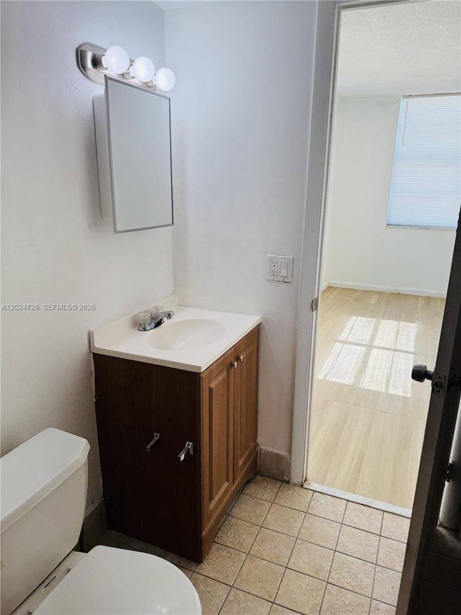 486 NW 165th St Road B-201, Miami, FL 33169 photo 11