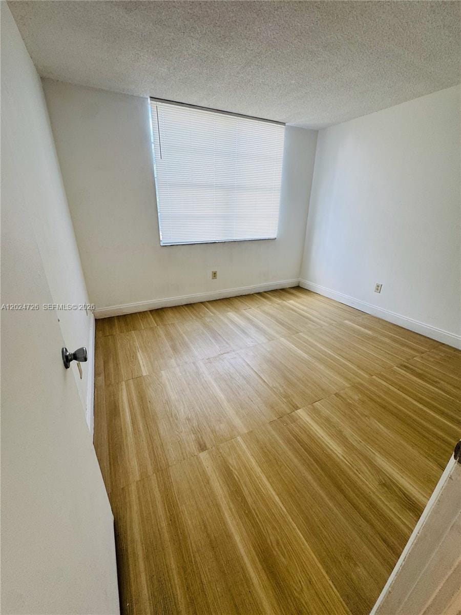 486 NW 165th St Road B-201, Miami, FL 33169 photo 7