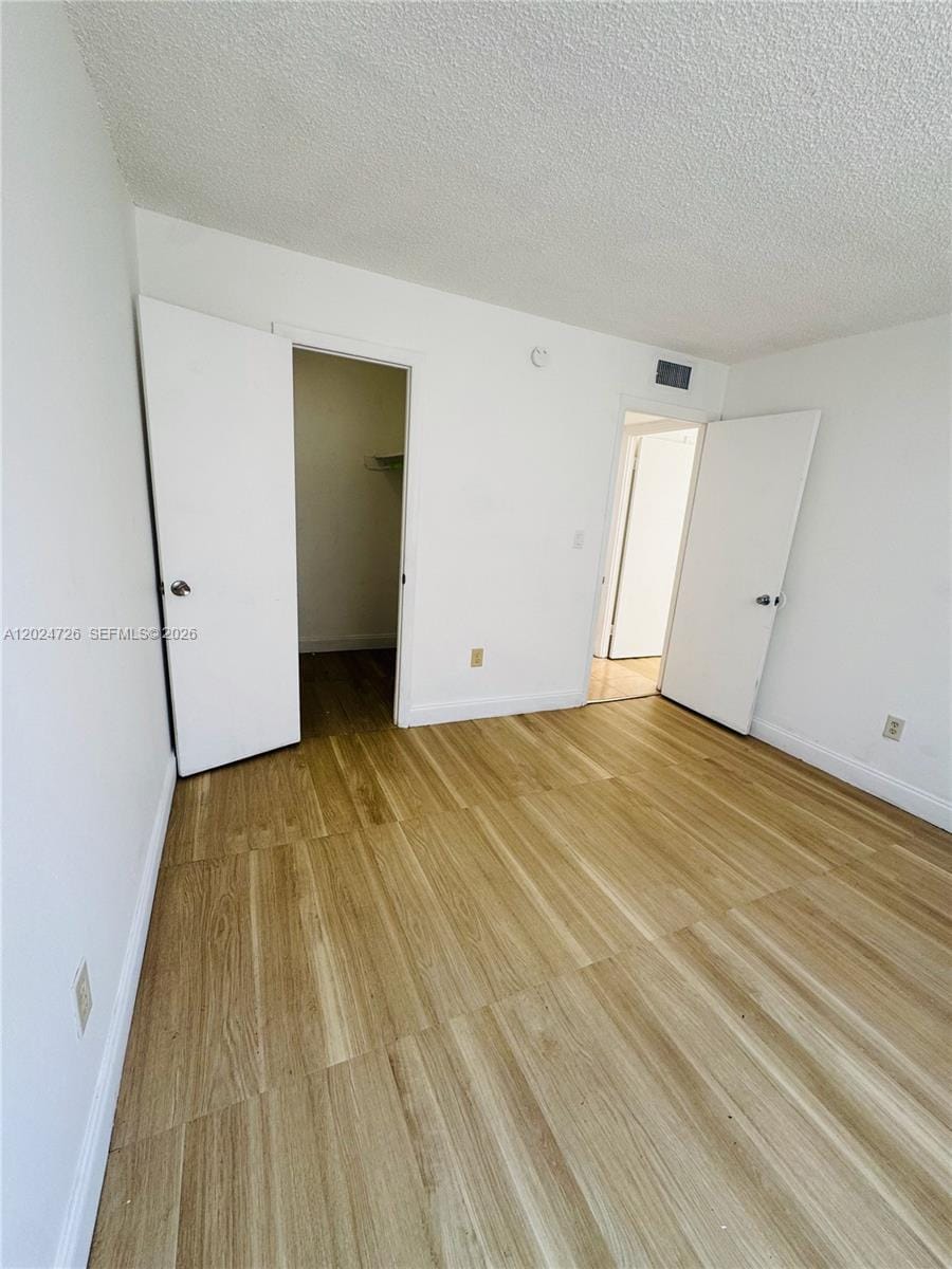 486 NW 165th St Road B-201, Miami, FL 33169 photo 8