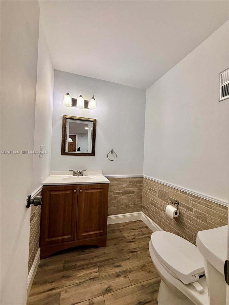9717 N New River Canal Road 406, Plantation, FL 33324 photo 19