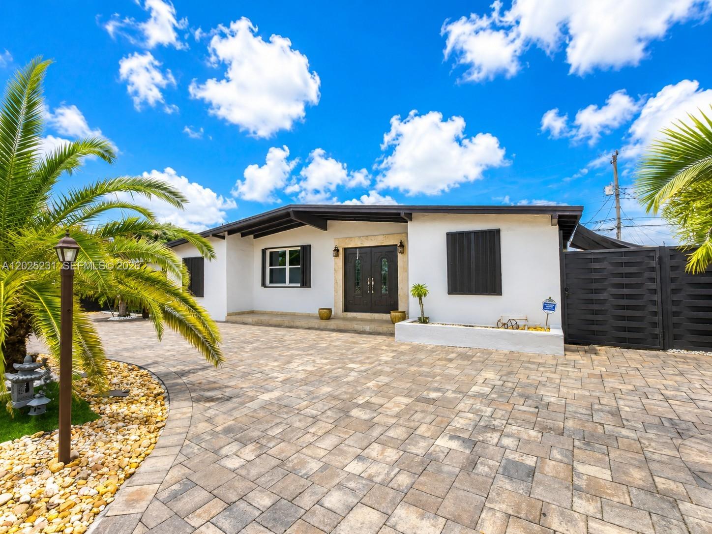 11425 SW 43rd Terrace, Miami, FL 33165, Miami