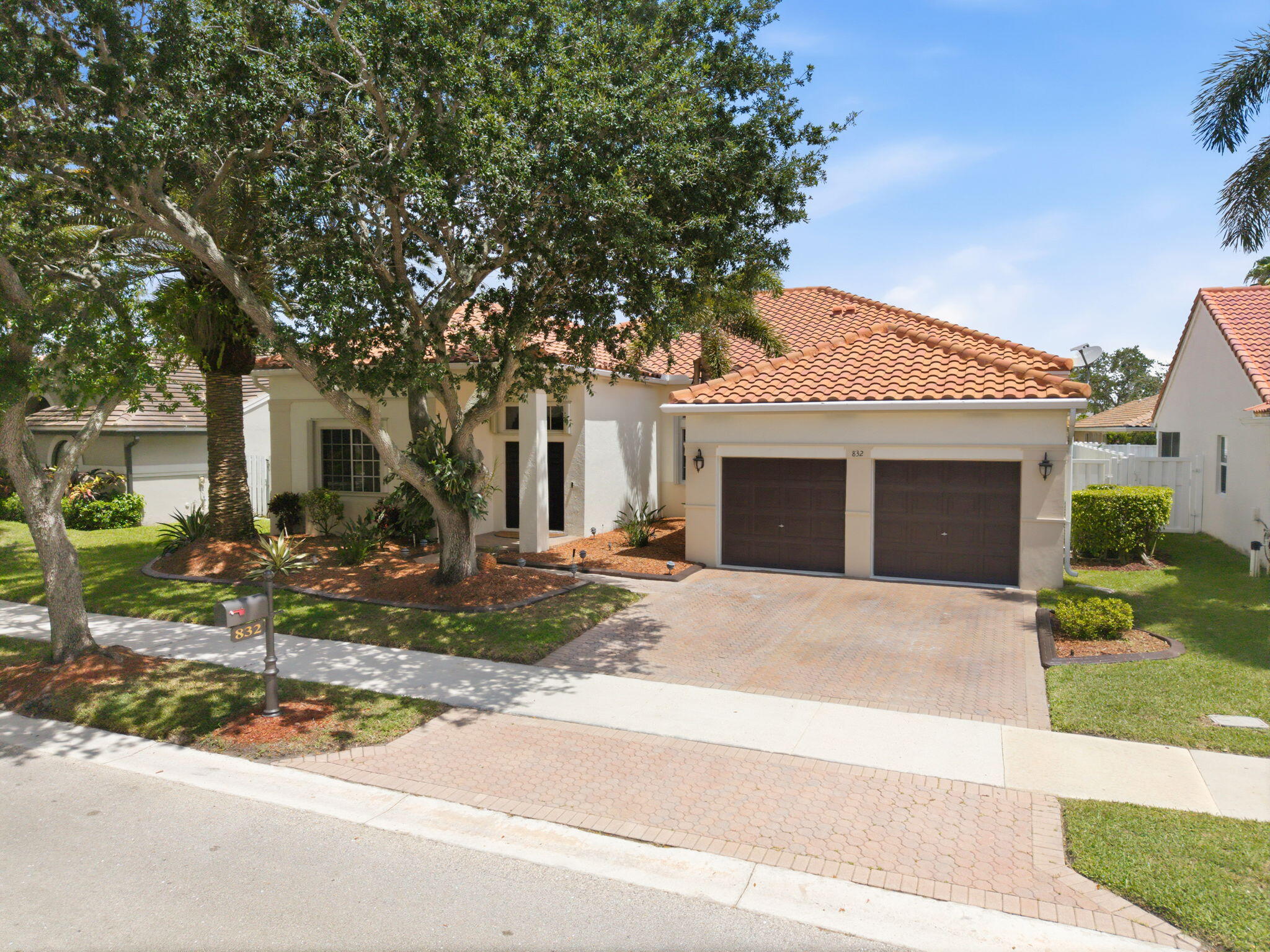 832 Heritage Drive, Weston, FL 33326, Weston