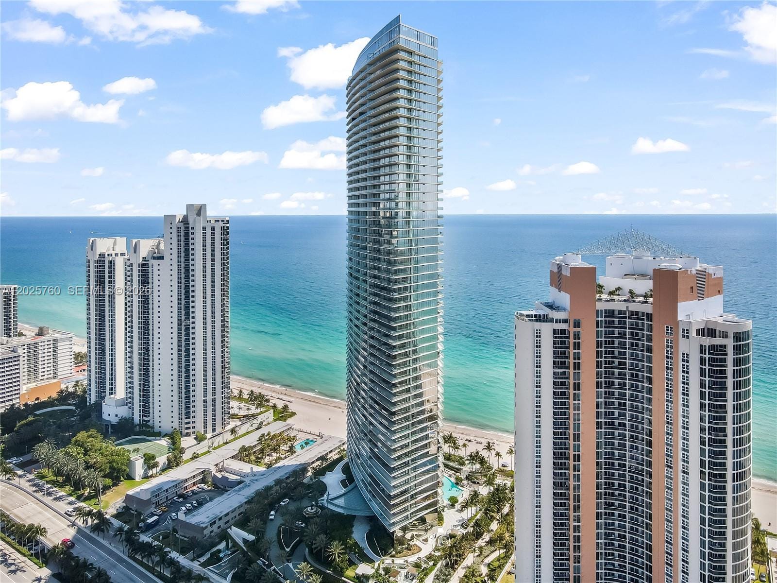 18975 Collins Avenue 3504 — photo 2