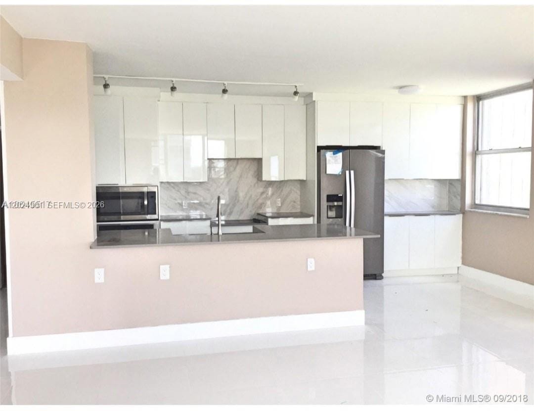 4200 Hillcrest Drive 820, Hollywood, FL 33021 photo 17