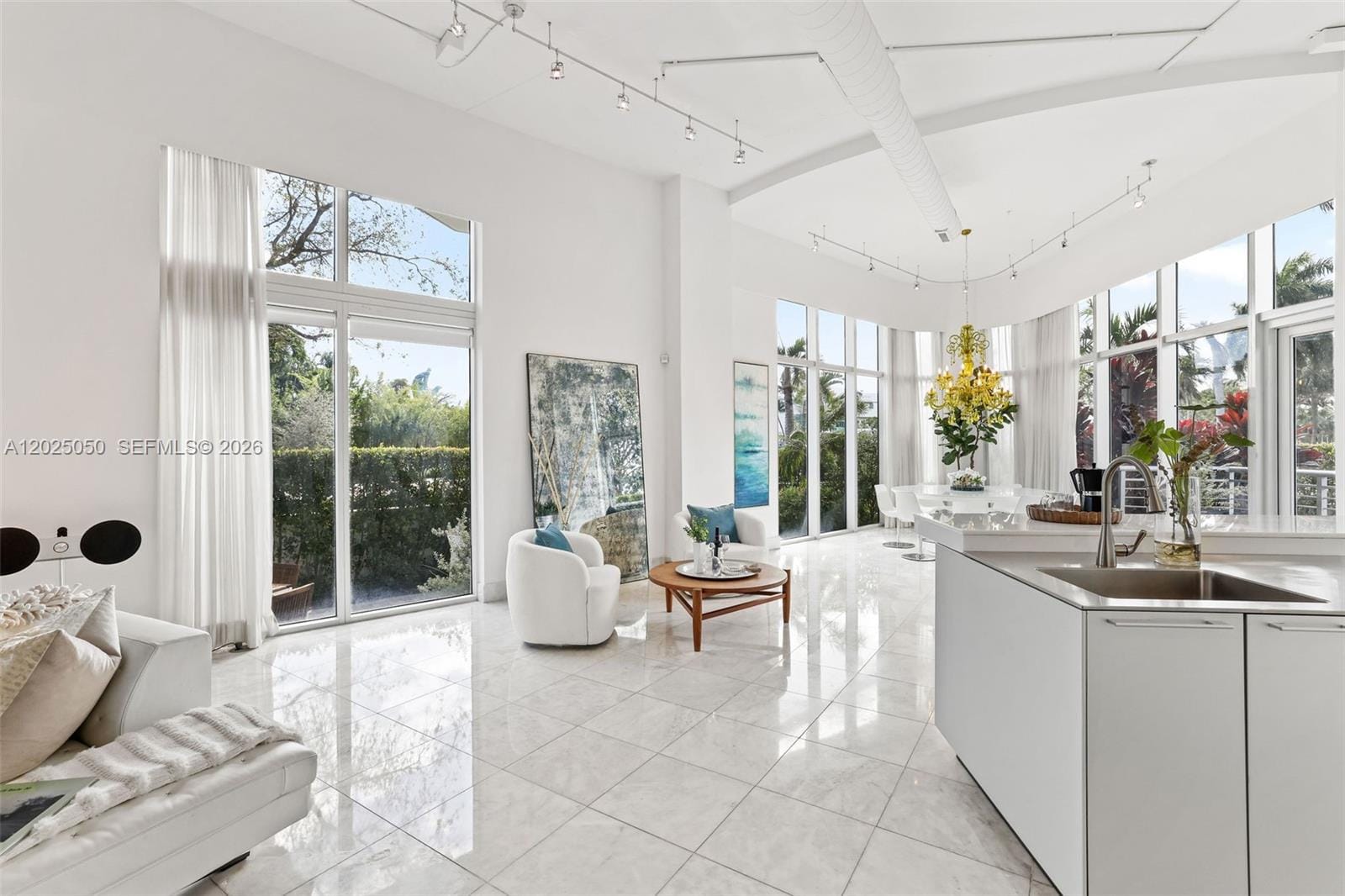 2001 Meridian Avenue 101, Miami Beach, FL 33139 photo 25