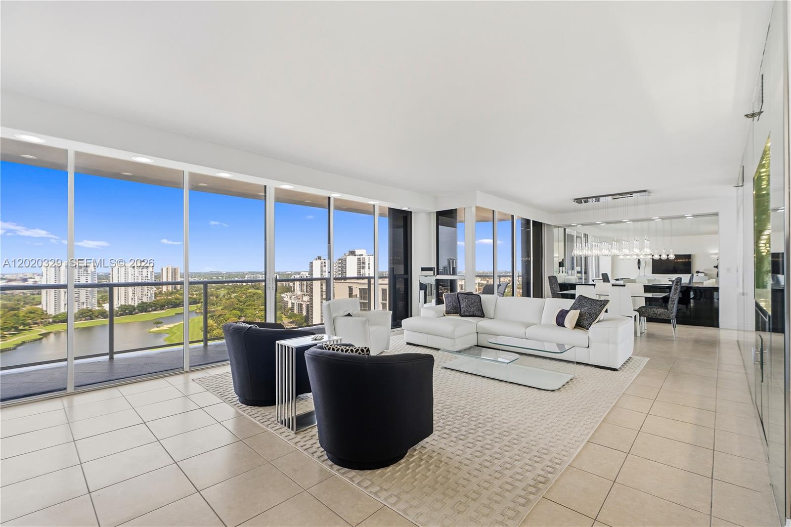 20281 E Country Club Drive 2101, Aventura, FL 33180, Aventura