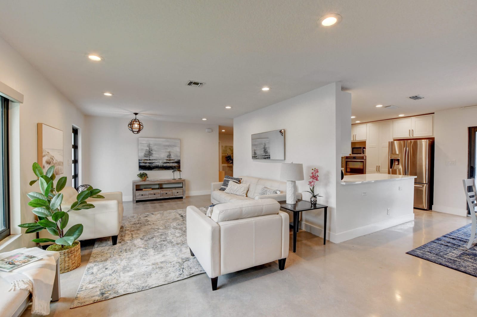 1440 NW 12th Way — photo 3
