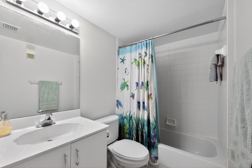 7634 Majestic Palm Drive 101, Boynton Beach, FL 33437 photo 20