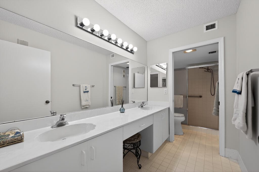 7634 Majestic Palm Drive 101, Boynton Beach, FL 33437 photo 23