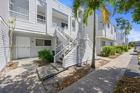 3425 NW 44th Street 204, Oakland Park, FL 33309, Oakland Park