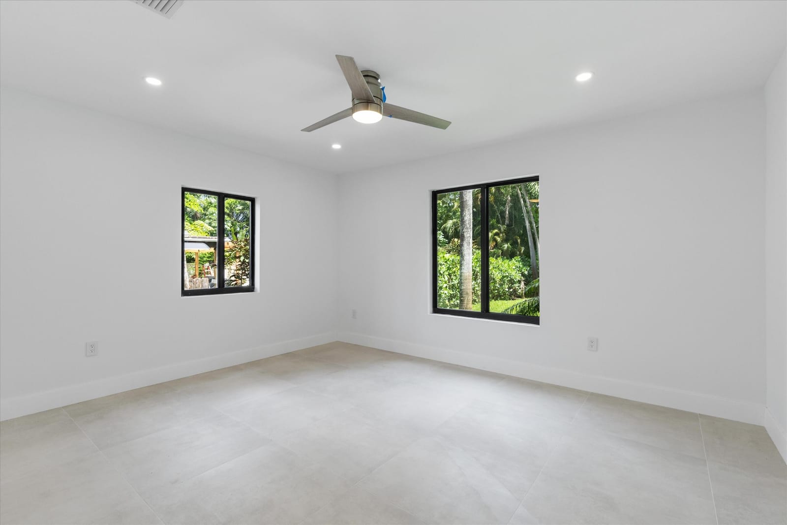 451 NE 119th Street, Biscayne Park, FL 33161 photo 17