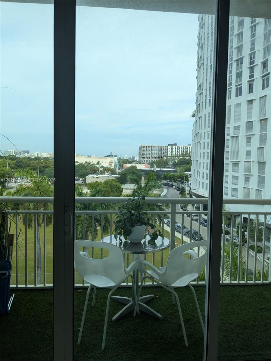 2001 Biscayne Boulevard 3506 — photo 7