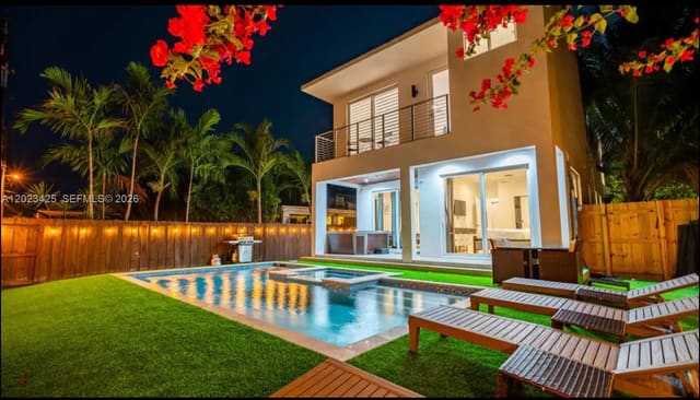 1547 Jackson Street, Hollywood, FL 33020