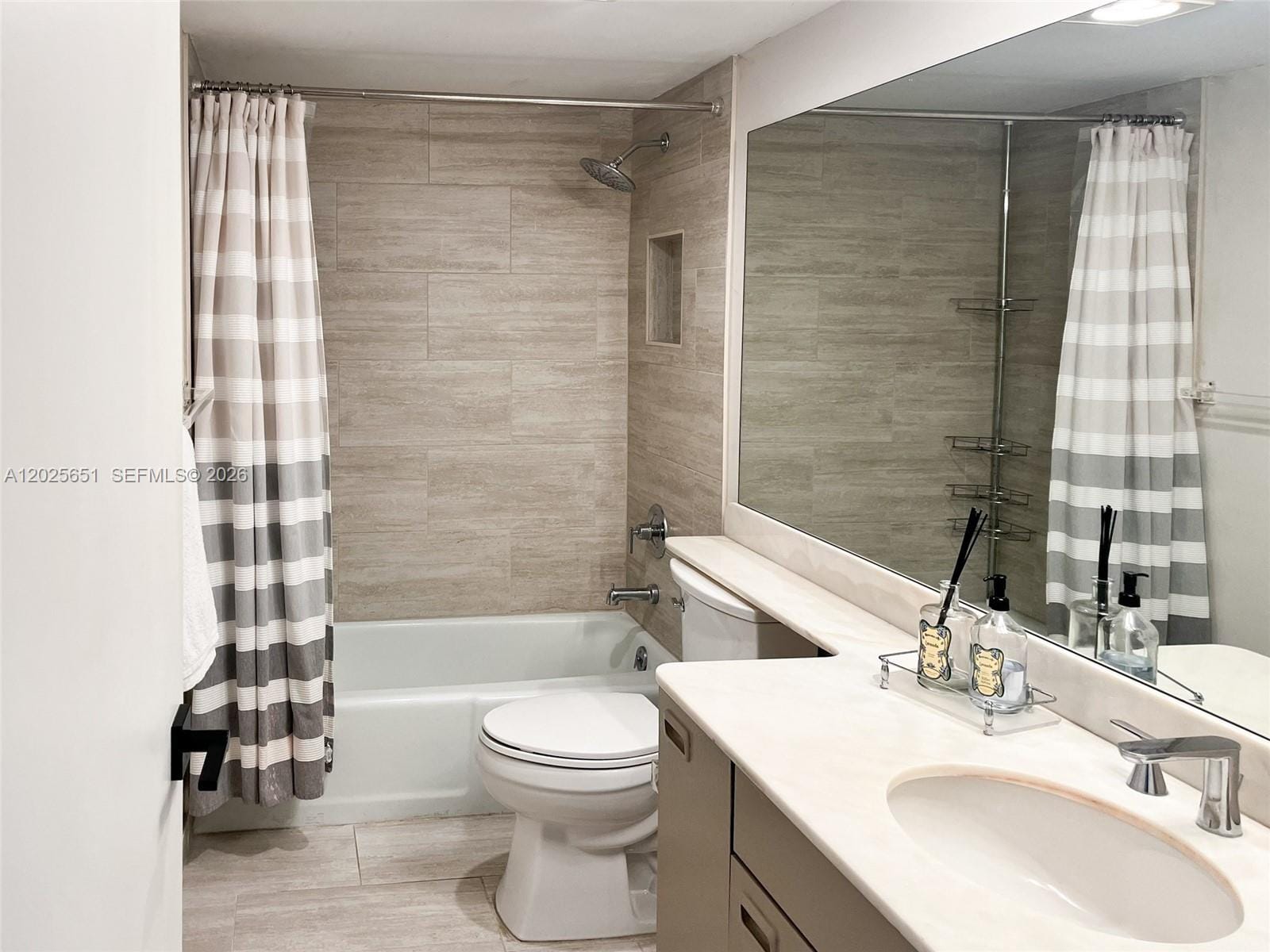 181 Crandon Blvd 405 405, Key Biscayne, FL 33149 photo 24