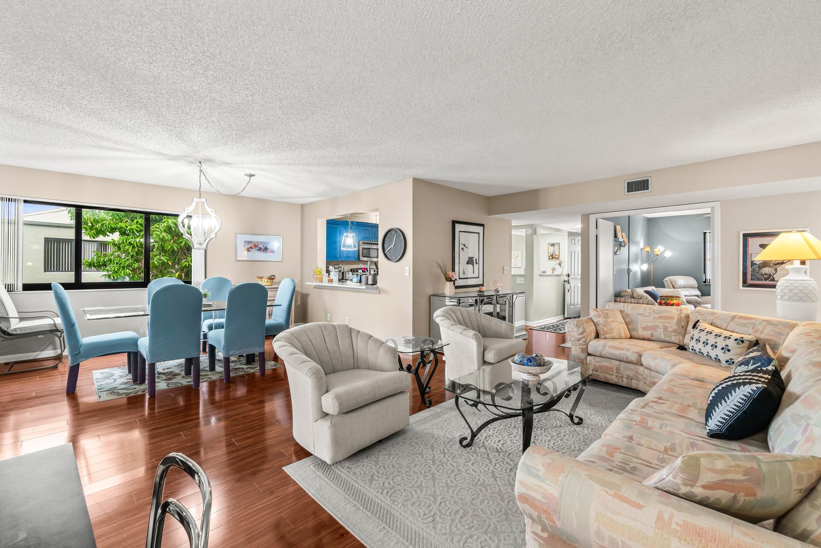 5687 Fairway Park Drive — photo 3