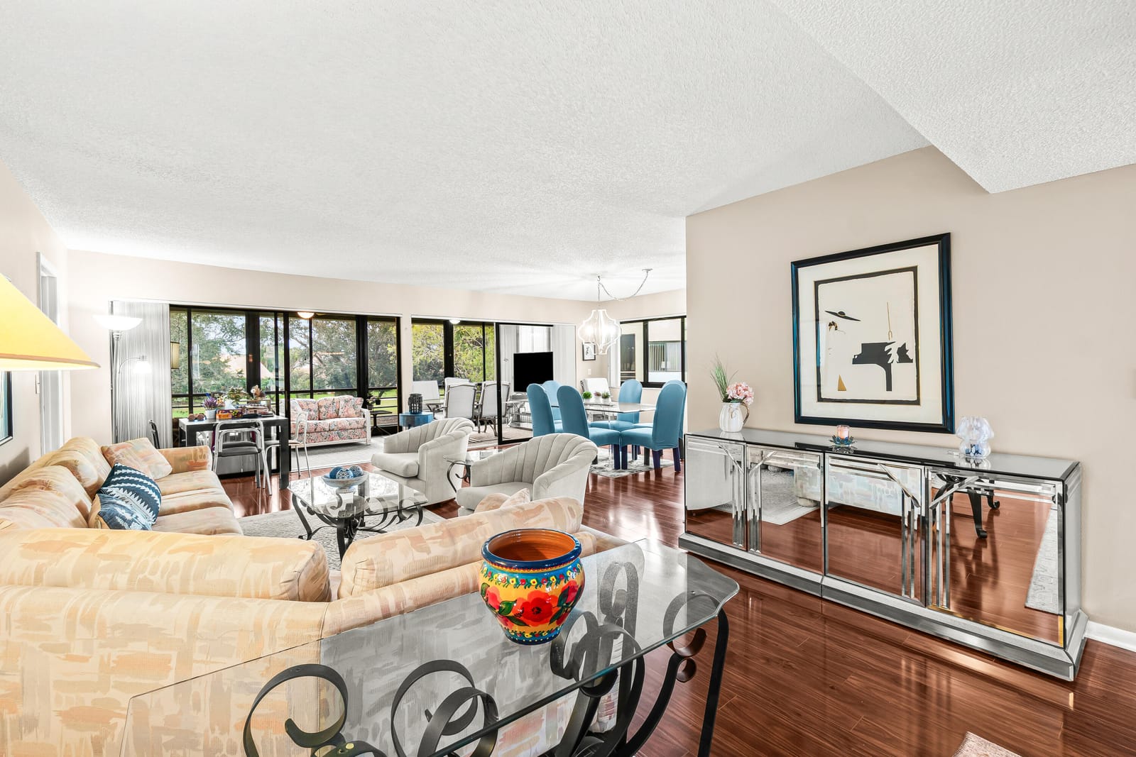 5687 Fairway Park Drive — photo 4