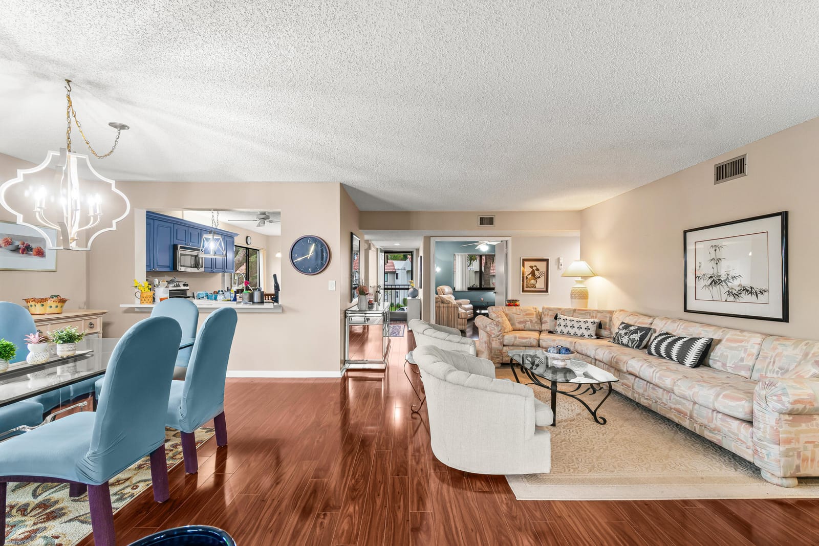5687 Fairway Park Drive — photo 9