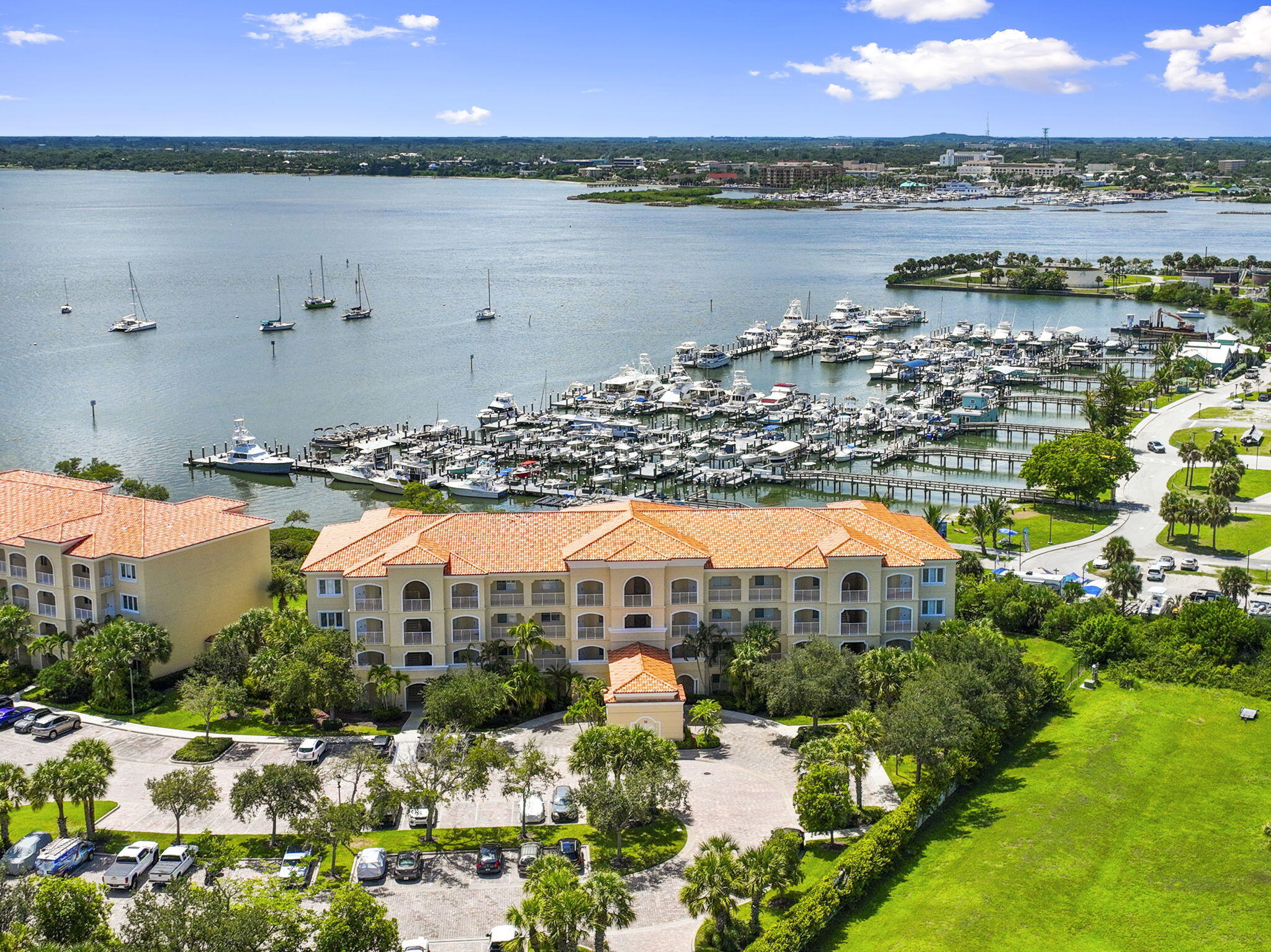 34 Harbour Isle Dr W 204, Fort Pierce, FL 34949, Fort Pierce