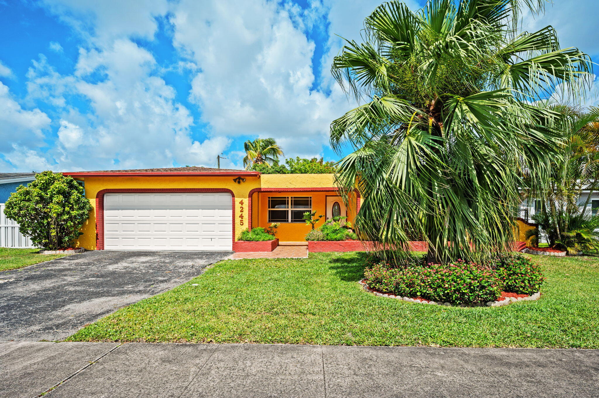 4245 NW 115th Avenue, Sunrise, FL 33323, Sunrise