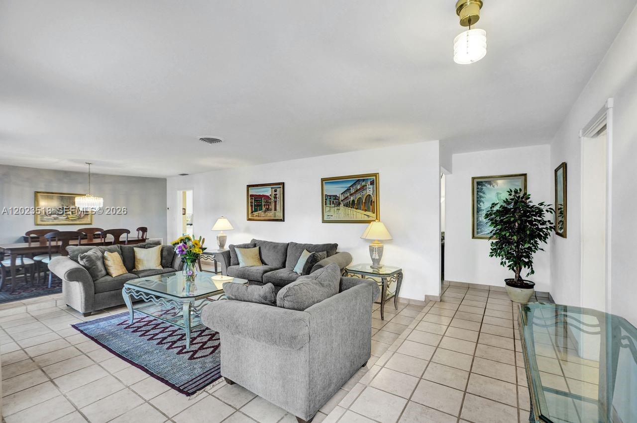 8521 SW 86th Court, Miami, FL 33143, Miami