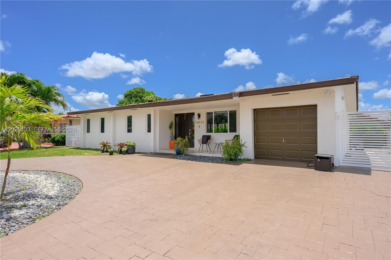 16820 NW 74th Avenue, Hialeah, FL 33015, Hialeah