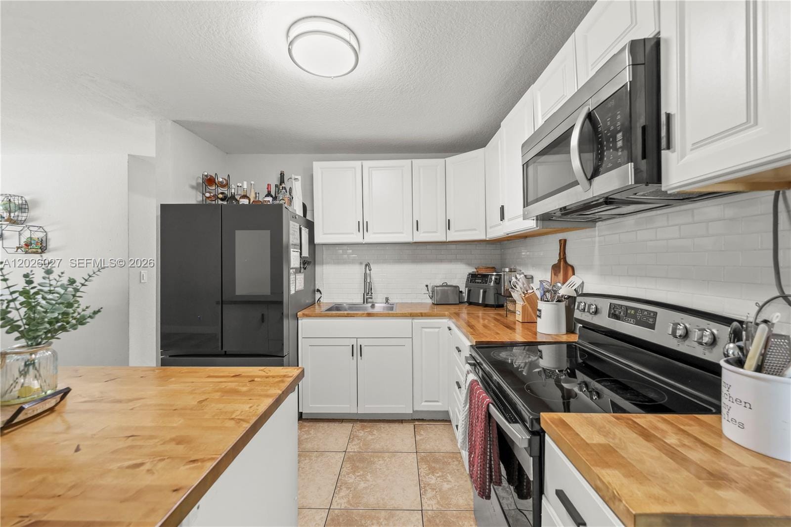 1611 SW 67th Avenue, North Lauderdale, FL 33068 photo 11