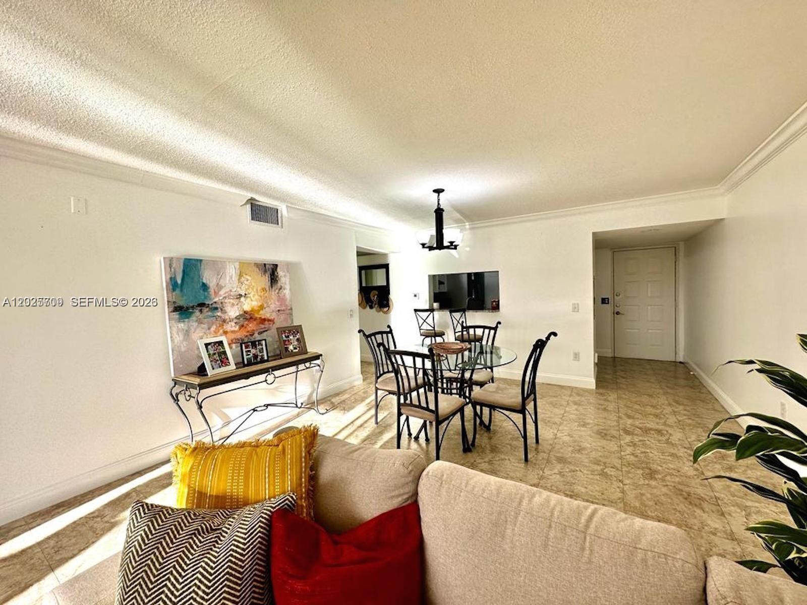 850 SW 138th Avenue 307D, Pembroke Pines, FL 33027, Pembroke Pines