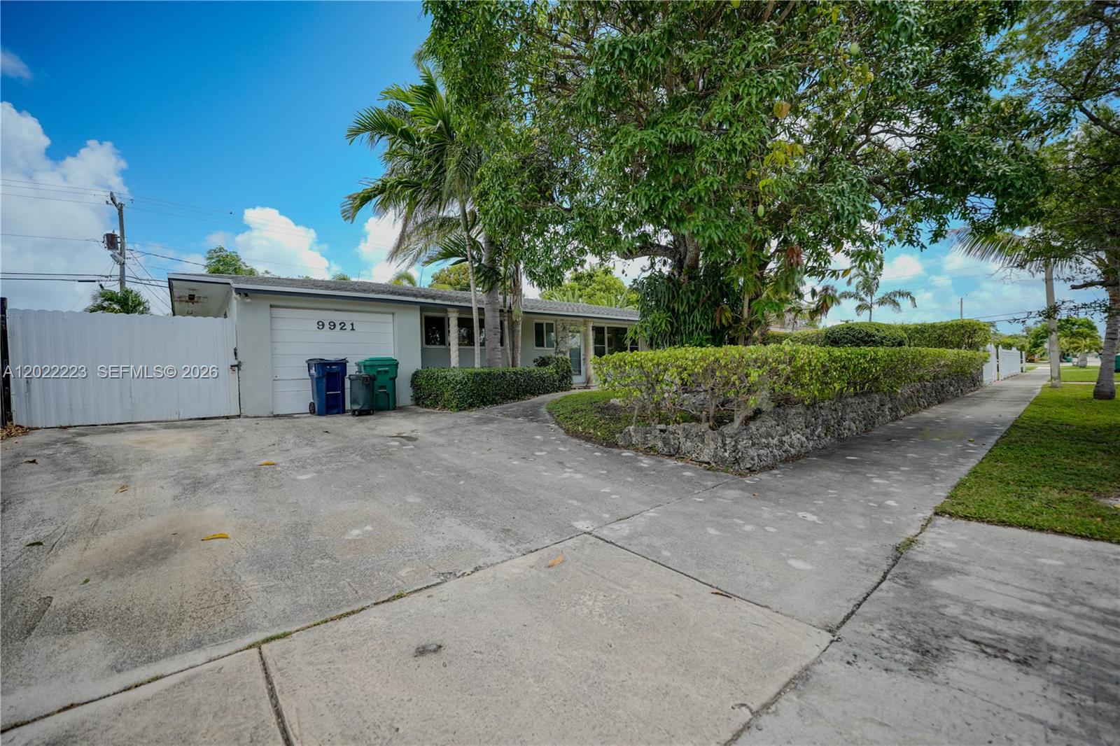 9921 SW 165th Terrace, Miami, FL 33157, Miami