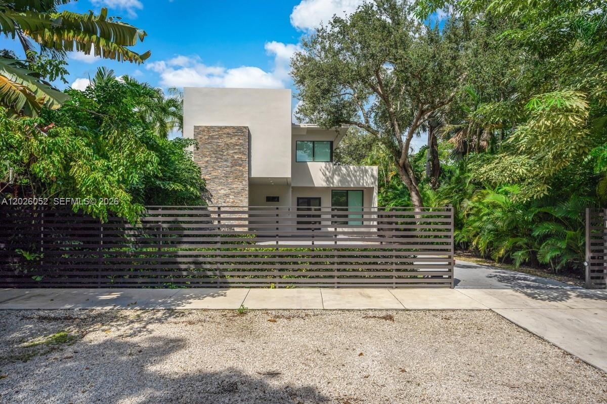 3741 Kumquat Avenue, Miami, FL 33133, Miami
