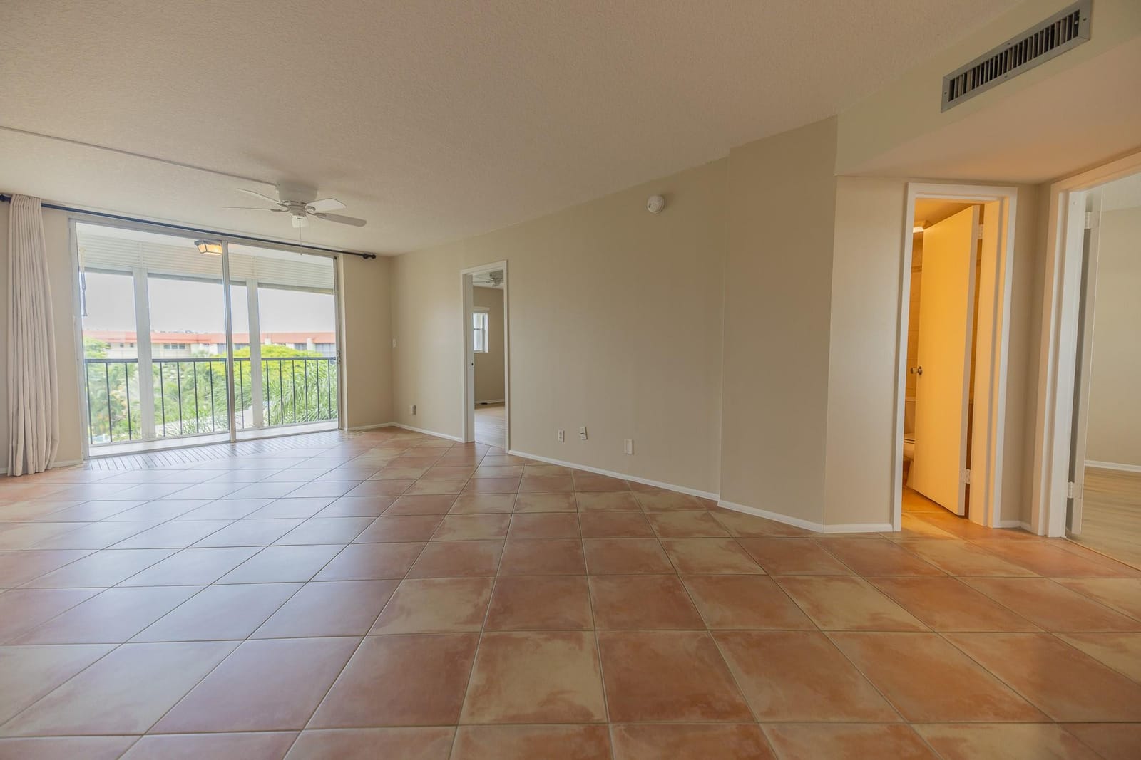 5300 NE 24th Terrace 534c, Fort Lauderdale, FL 33308 photo 5