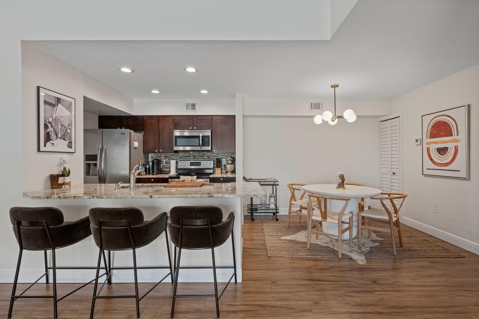 1727 Village Boulevard 306 — photo 3