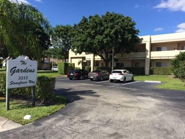 3212 Strawflower Way 207, Lake Worth, FL 33467 photo 2