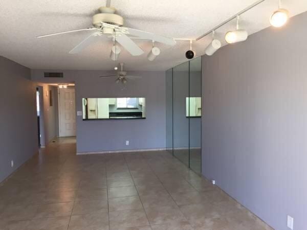 3212 Strawflower Way 207, Lake Worth, FL 33467 photo 7