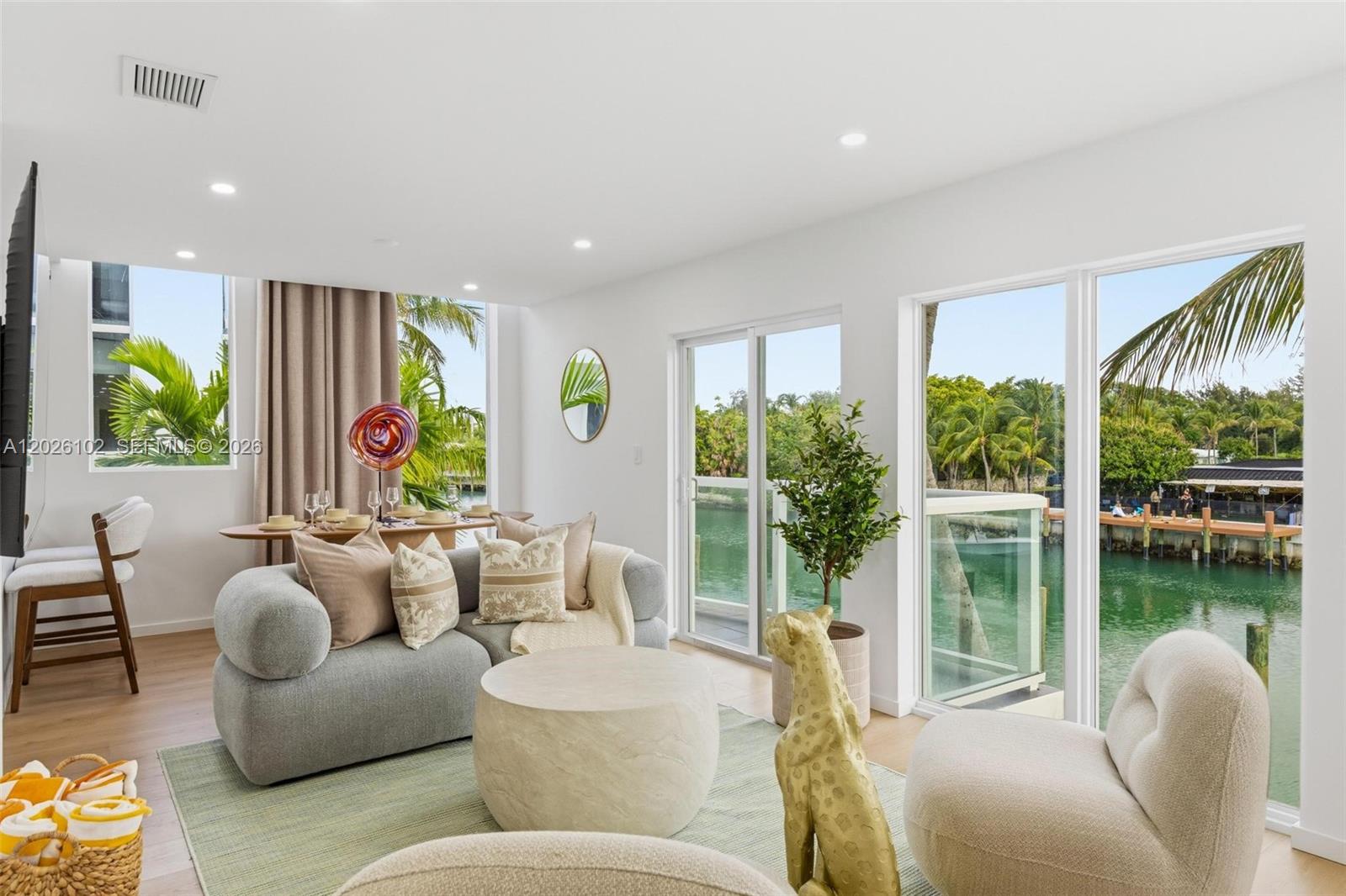 1975 Calais Drive 5, Miami Beach, FL 33141, Miami Beach