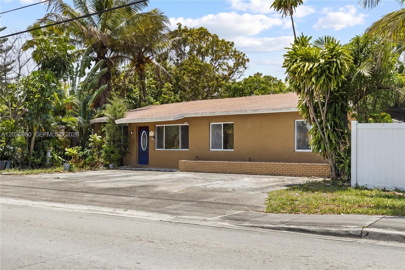 1975 SW 41st Avenue, Fort Lauderdale, FL 33317 photo 3