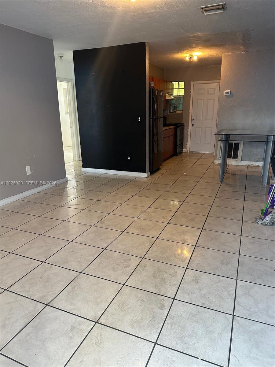 7024 NW 6th Avenue 1, Miami, FL 33150, Miami