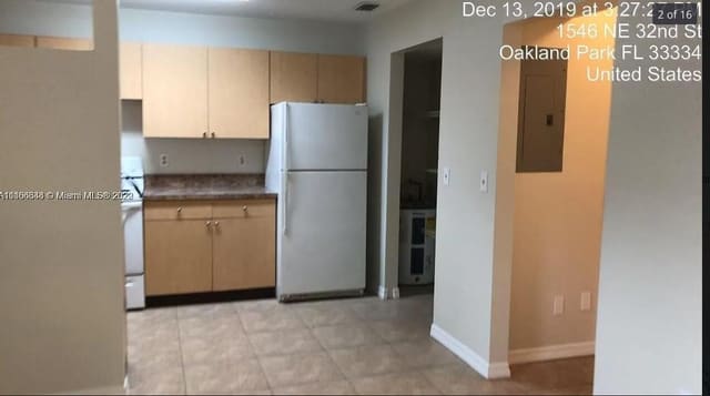 1546 NE 32nd Street B, Oakland Park, FL 33334