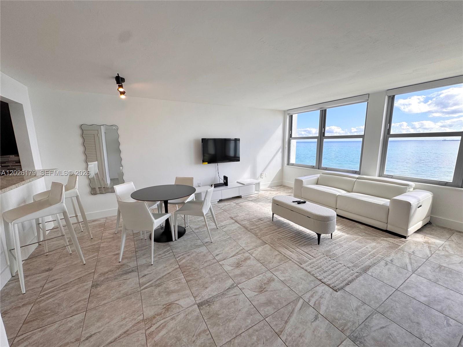2899 Collins Avenue 1433, Miami Beach, FL 33140, Miami Beach
